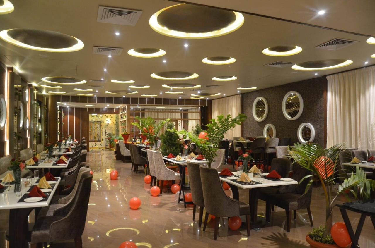 Hotel Prince Viraj 자발푸르 외부 사진